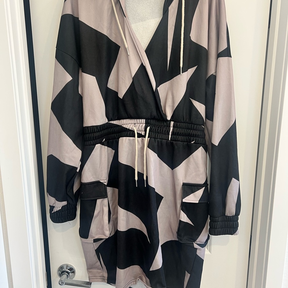 Abstract Print Hooded Drawstring Dress